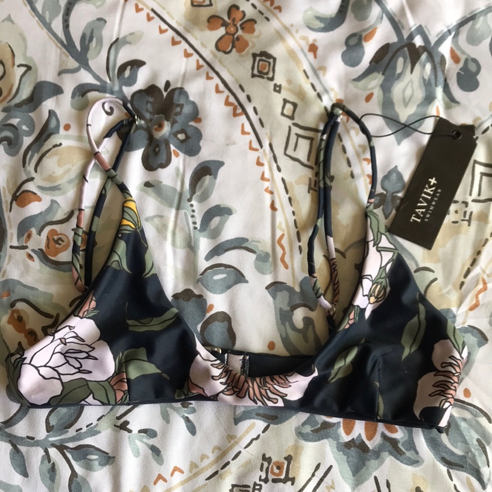 Tavik Nahla Floral Top; S
